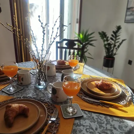 Dominick Apartman *